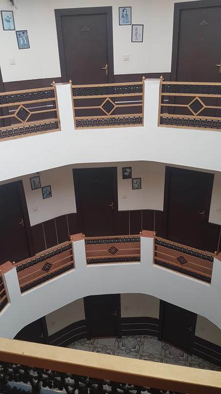 Hotel Ganges Rivera Haridwār Exteriör bild