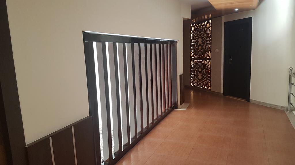 Hotel Ganges Rivera Haridwār Exteriör bild